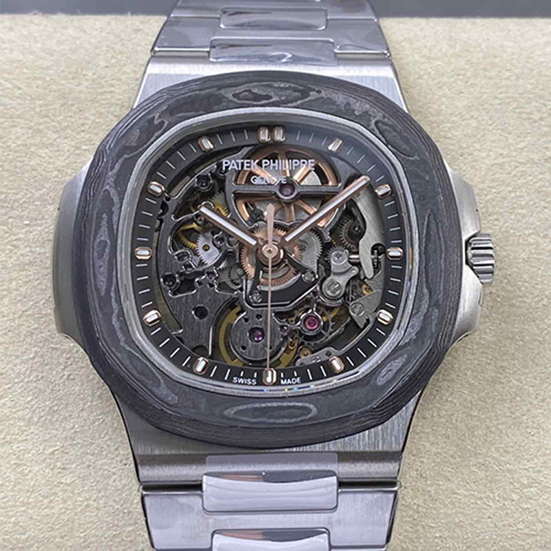 【ADG製】パテックフィリップスーパーコピー時計改装 ノーチラス Ref.5711 最高精密